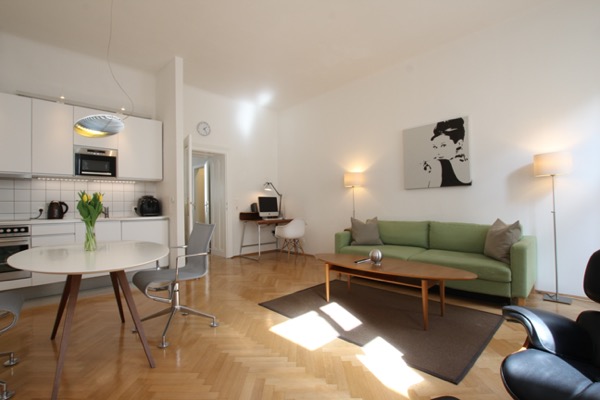 Übergangswohnung Westbahnstraße: Wohnzimmer